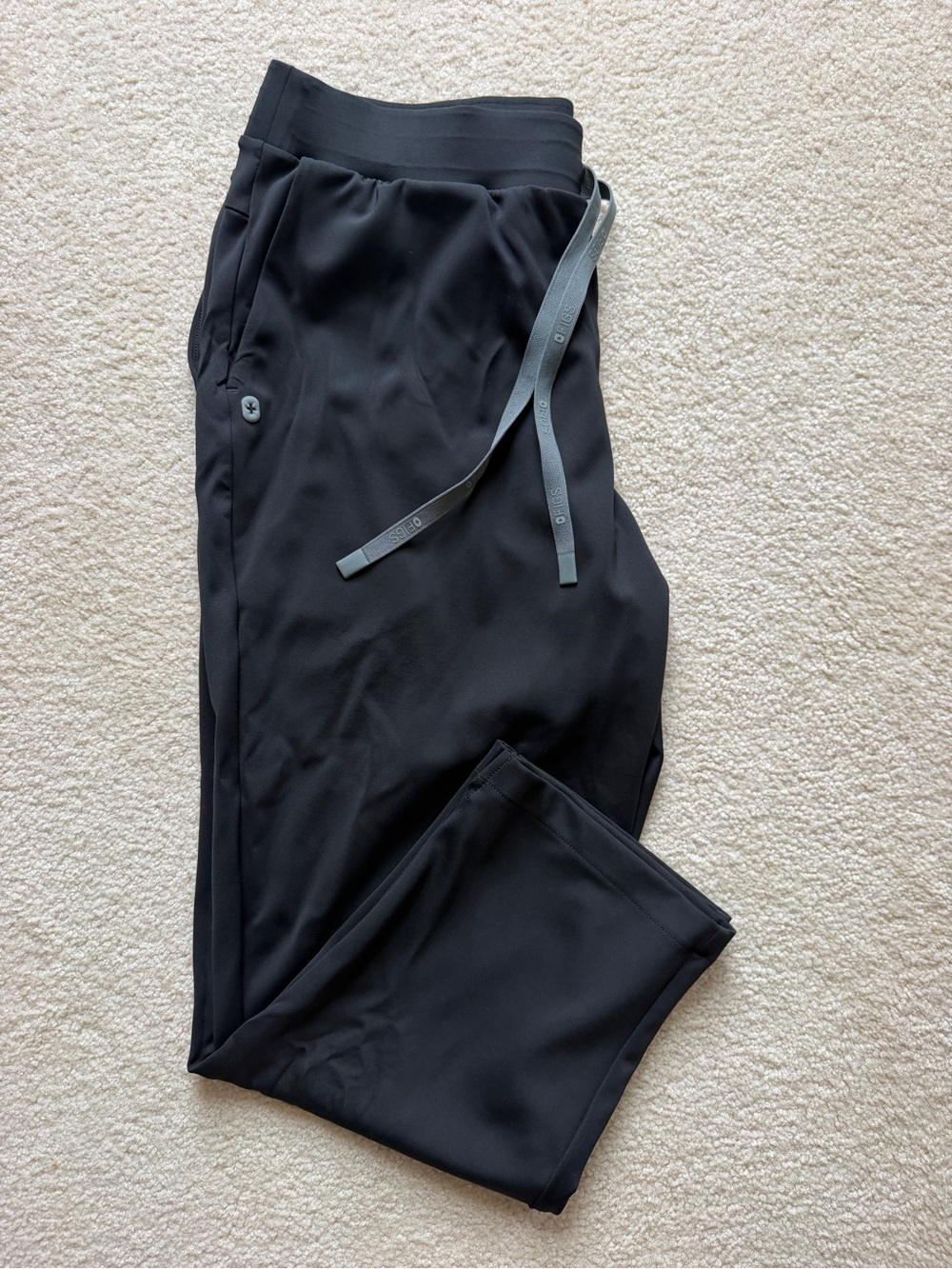 FIGS Tena Slim Tapered Scrub Pant XLP Black